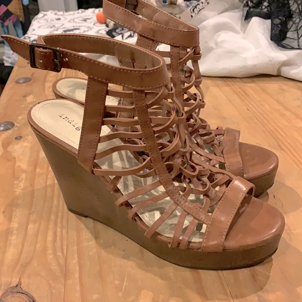 Indigo brown wedge, size 9
